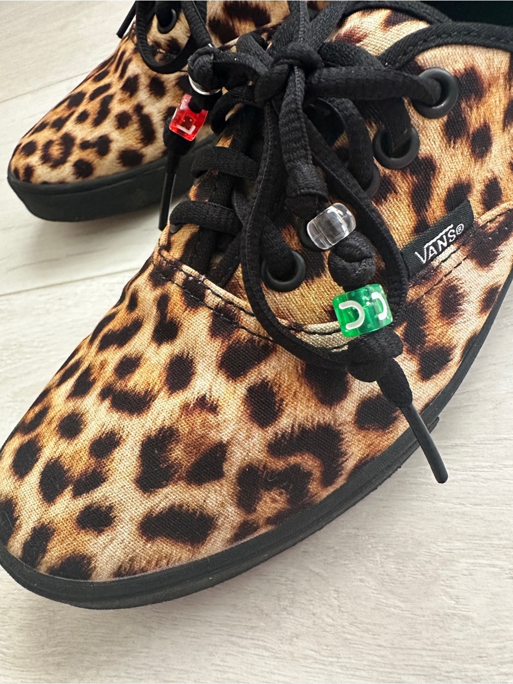 Vans Iconic Authentic Lowpro Shoe Leopard Print Animal Print Canvas Sneaker W8.5 - Picture 3 of 10